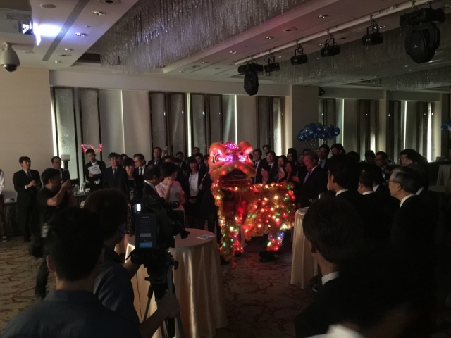 台灣中外合併慶祝酒會